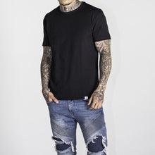 Load image into Gallery viewer, Tshirt
